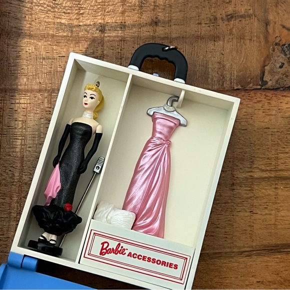 Vintage Hallmark Barbie Ornament - Picture 2 of 5
